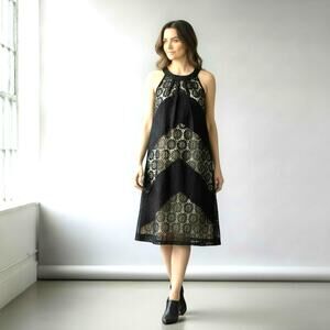 MAGGY LONDON Floral Lace Over A Chevron Pattern Lining 12  Coquette Glam Goth